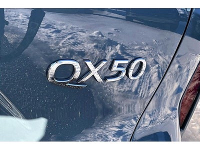2023 INFINITI QX50 LUXE FWD