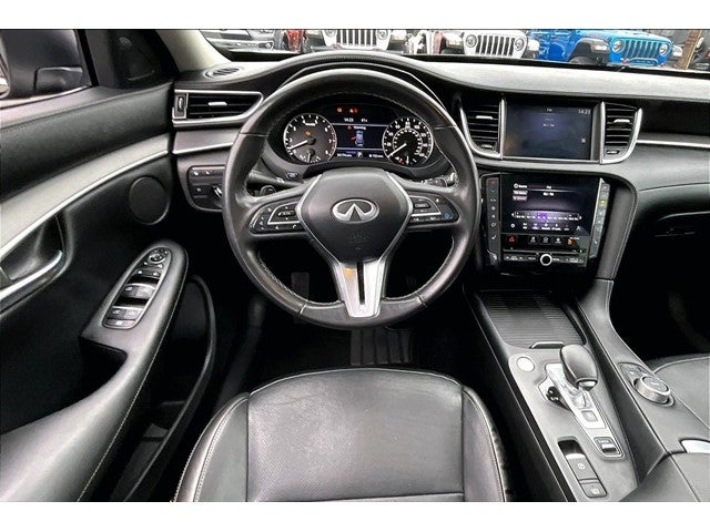 2022 INFINITI QX50 LUXE AWD