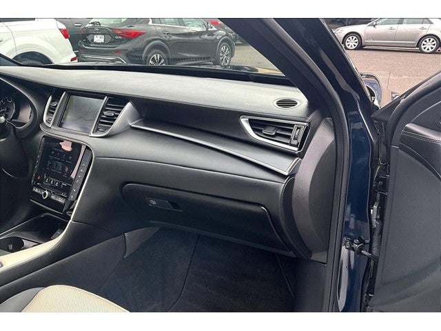 2025 INFINITI QX55 Essential AWD