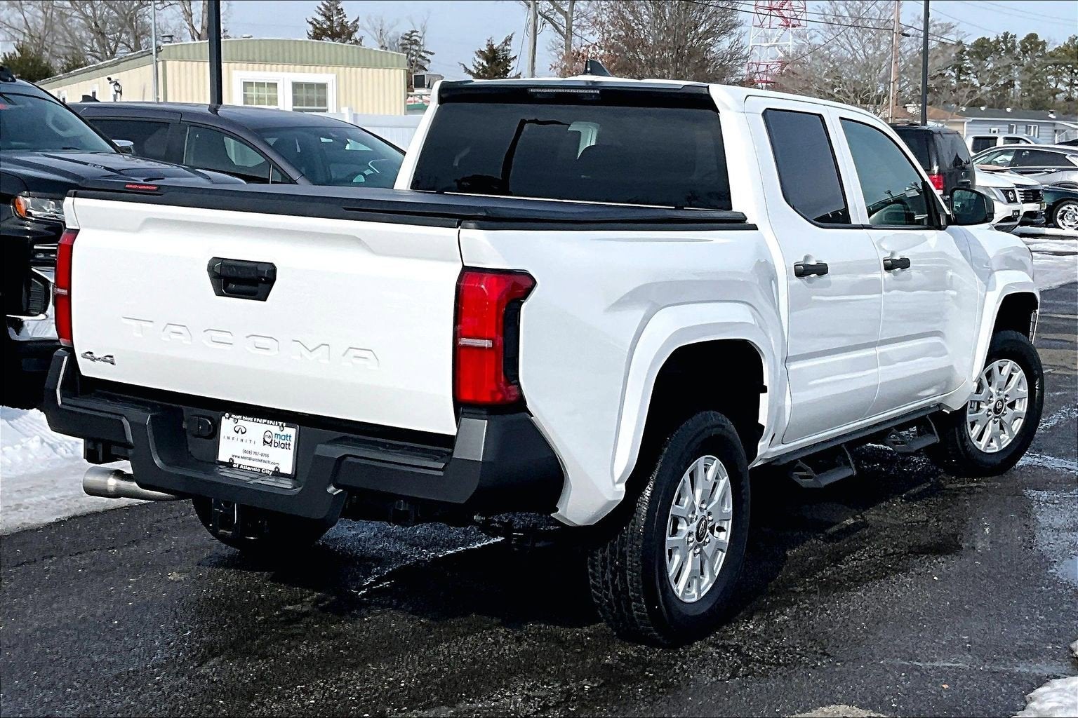 2025 Toyota Tacoma 4WD SR