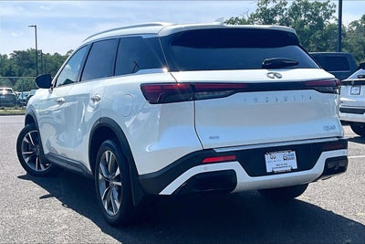2023 INFINITI QX60 LUXE AWD