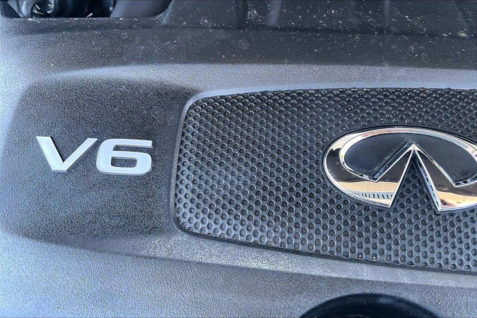 2023 INFINITI QX60 LUXE AWD