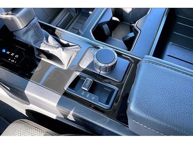 2023 Toyota Tundra 4WD SR5