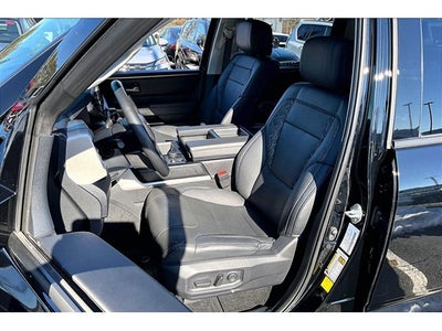 2023 Toyota Tundra 4WD SR5