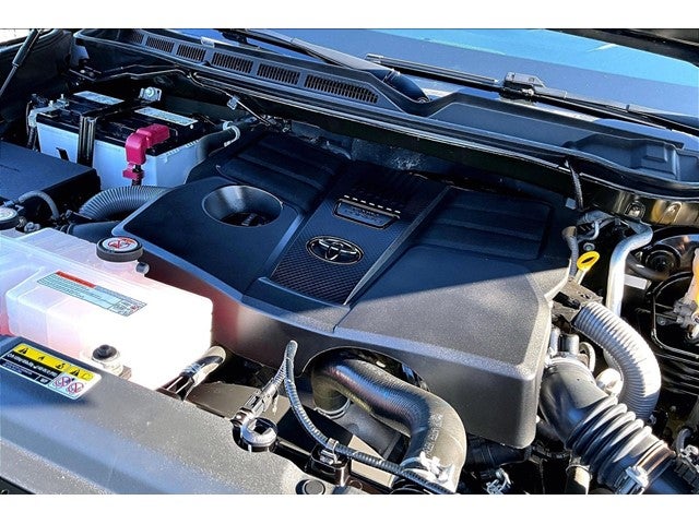 2023 Toyota Tundra 4WD SR5