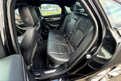 2022 Jaguar XF R-Dynamic SE