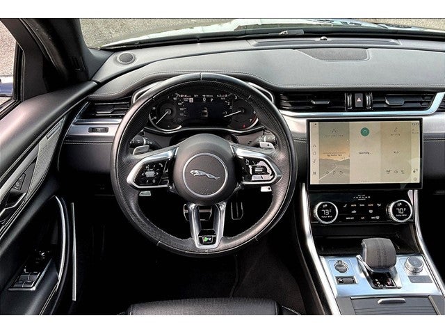 2022 Jaguar XF R-Dynamic SE