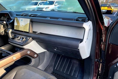 2023 Land Rover Defender X-Dynamic SE