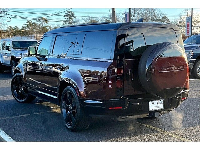 2023 Land Rover Defender X-Dynamic SE