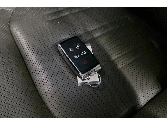 2020 Land Rover Defender S