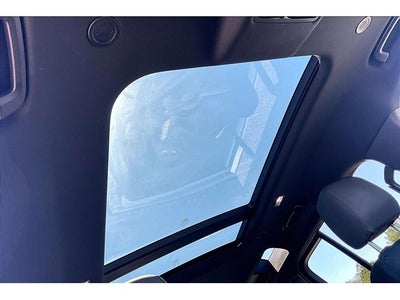 2025 Land Rover Defender S