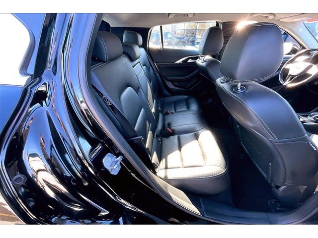 2018 INFINITI QX30 ESSENTIAL