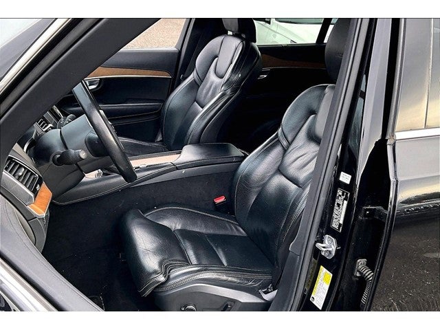 2019 Volvo XC90 Inscription