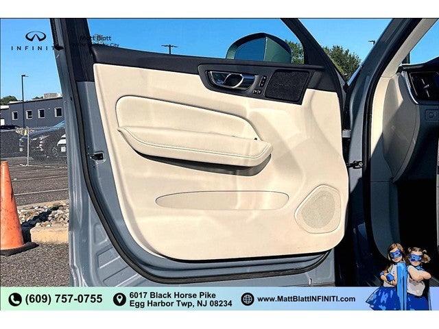 2022 Volvo XC60 Inscription