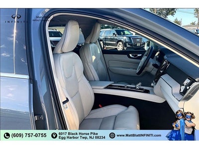 2022 Volvo XC60 Inscription