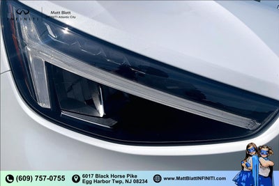 2025 Volvo XC40 Core Bright Theme
