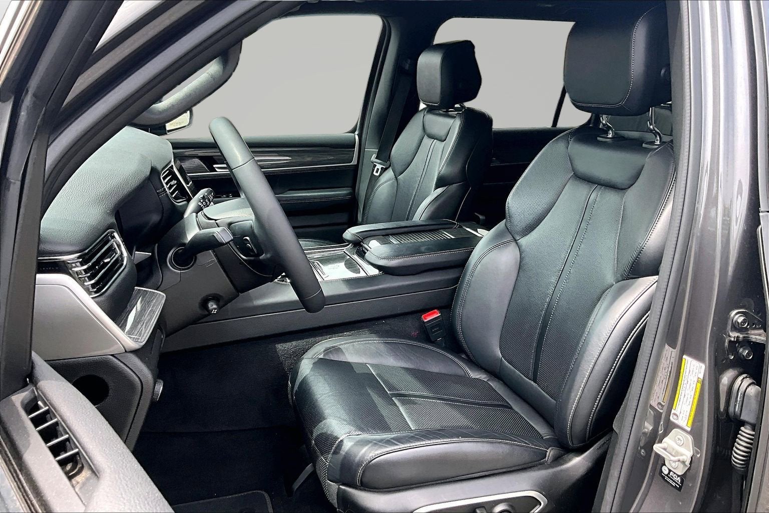 2022 Jeep Wagoneer Series II