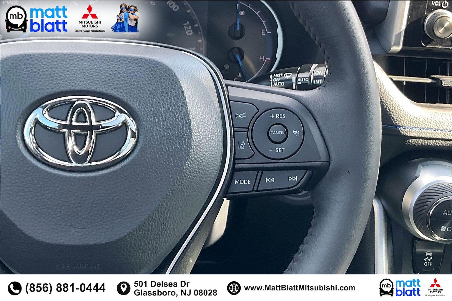 2023 Toyota RAV4 Hybrid SE