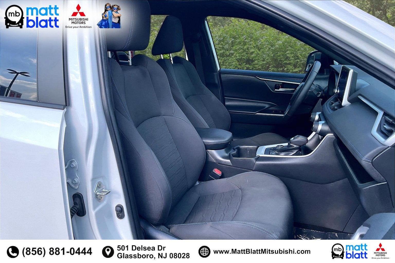 2023 Toyota RAV4 Hybrid SE