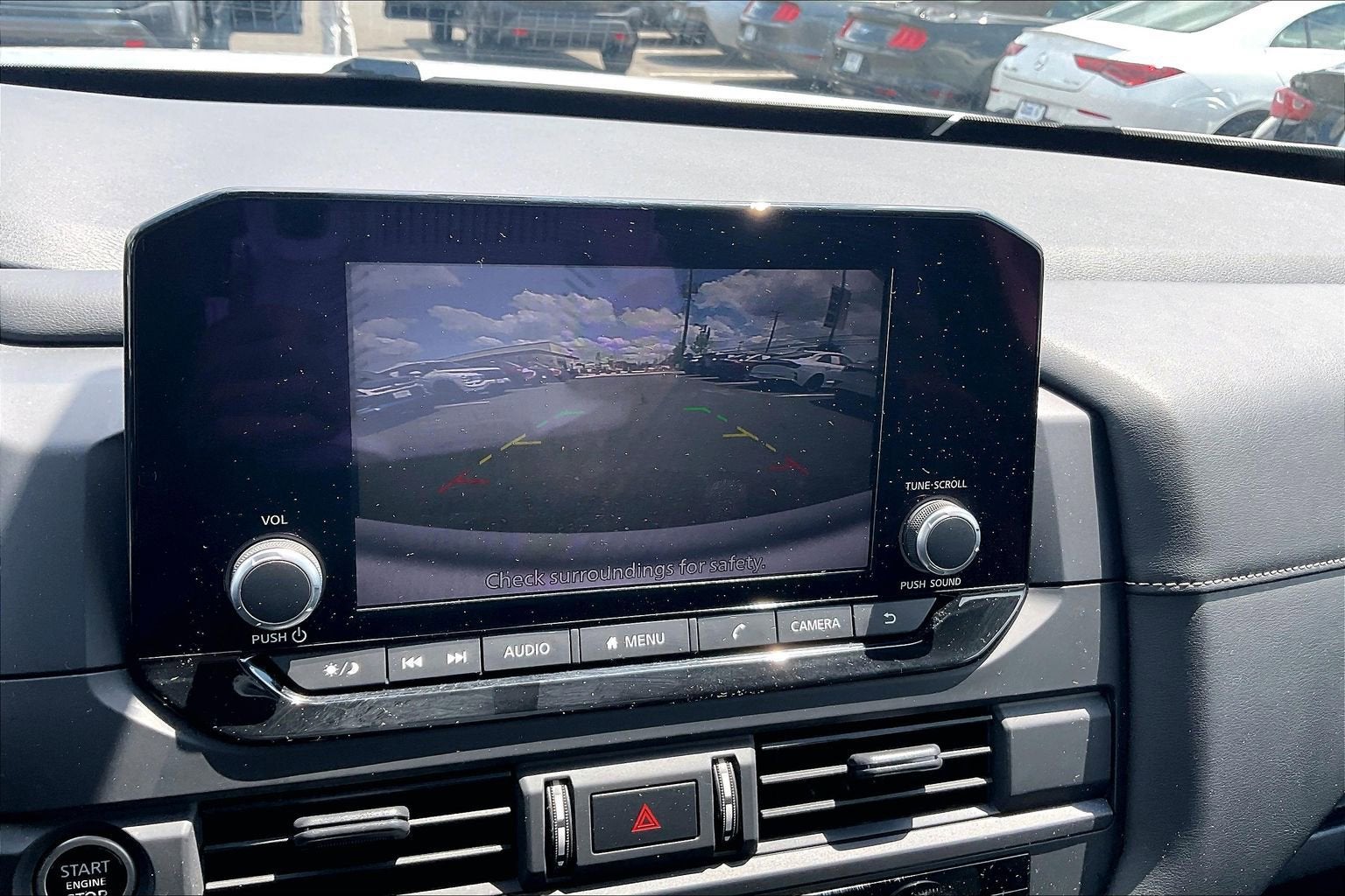 2023 Nissan Pathfinder S