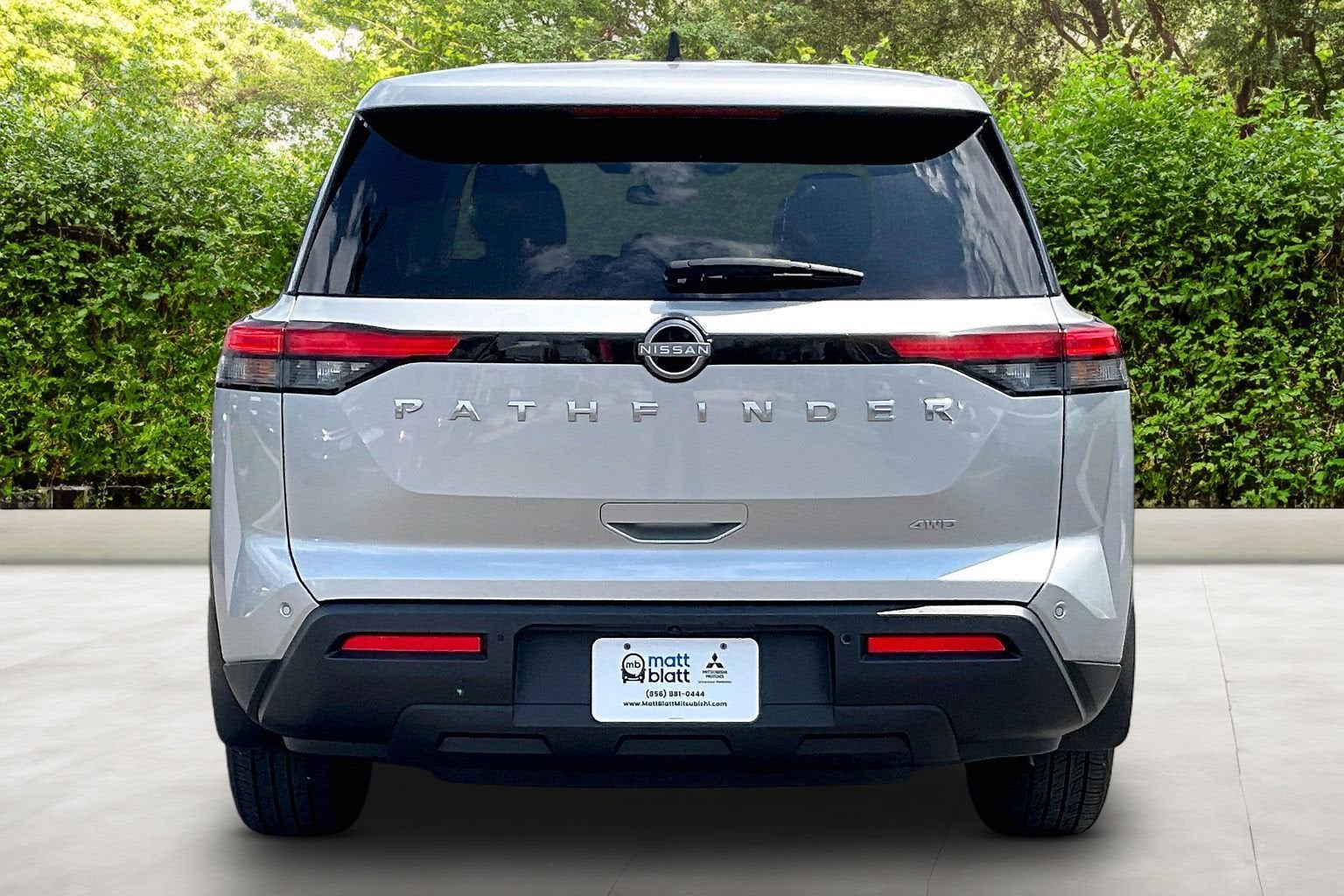 2023 Nissan Pathfinder S