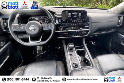 2023 Nissan Pathfinder SL