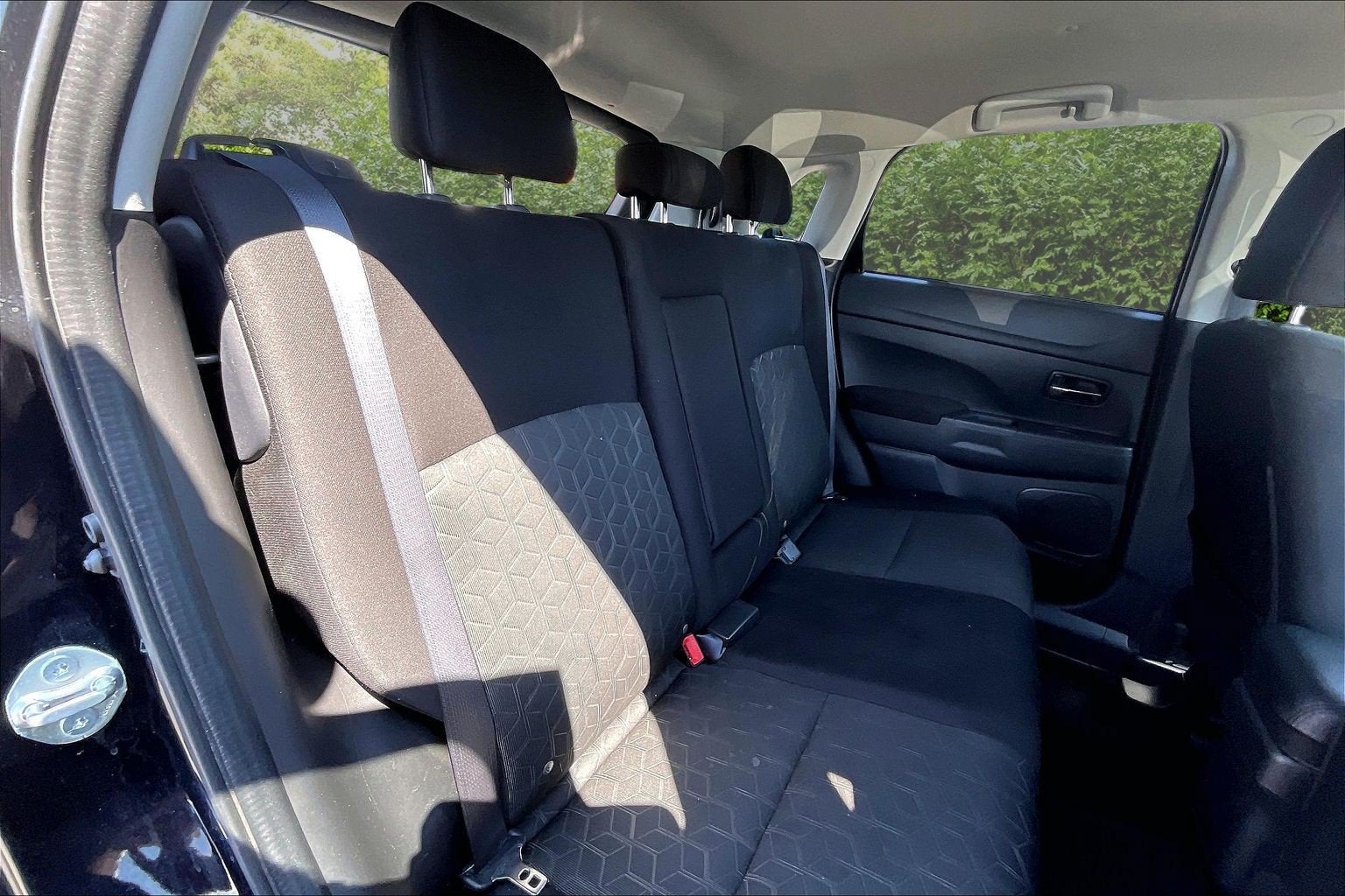 2022 Mitsubishi Outlander Sport ES