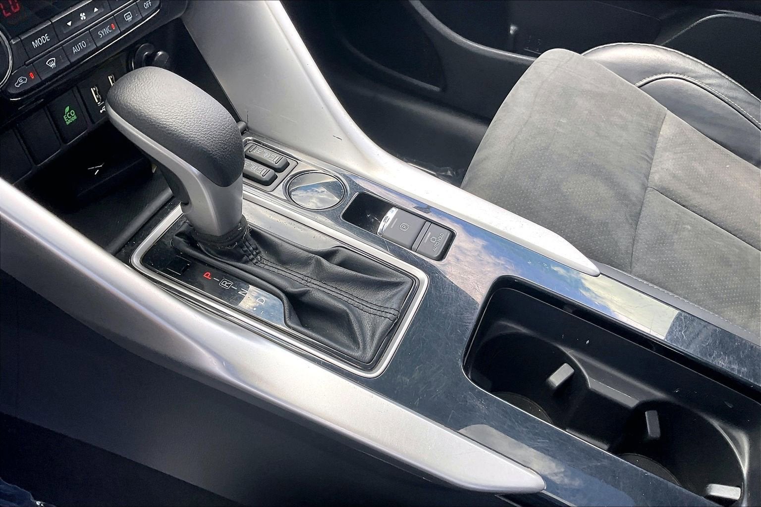 2022 Mitsubishi Eclipse Cross SE