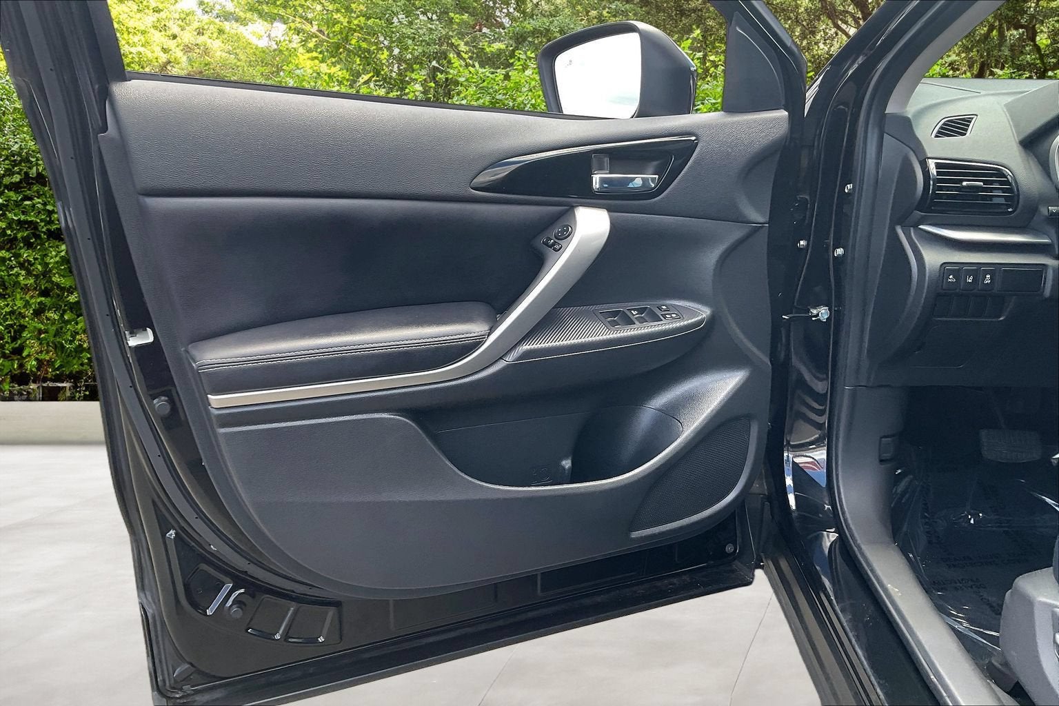 2022 Mitsubishi Eclipse Cross SE