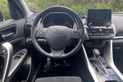 2022 Mitsubishi Eclipse Cross SE