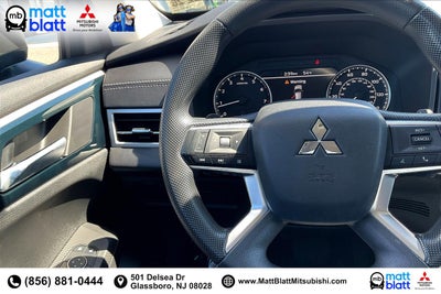 2022 Mitsubishi Outlander ES