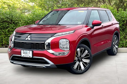 2025 Mitsubishi Outlander SE