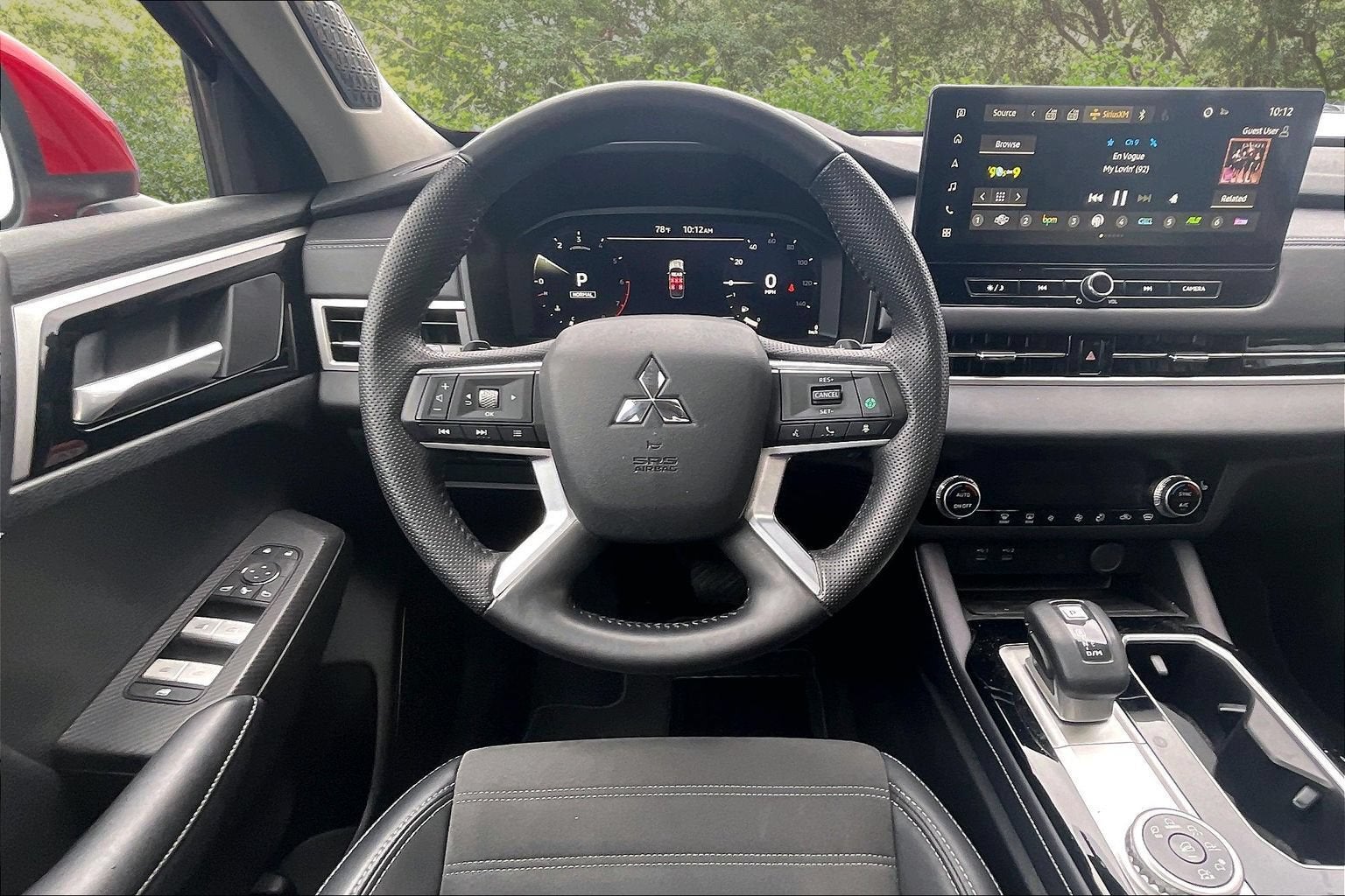 2025 Mitsubishi Outlander SE