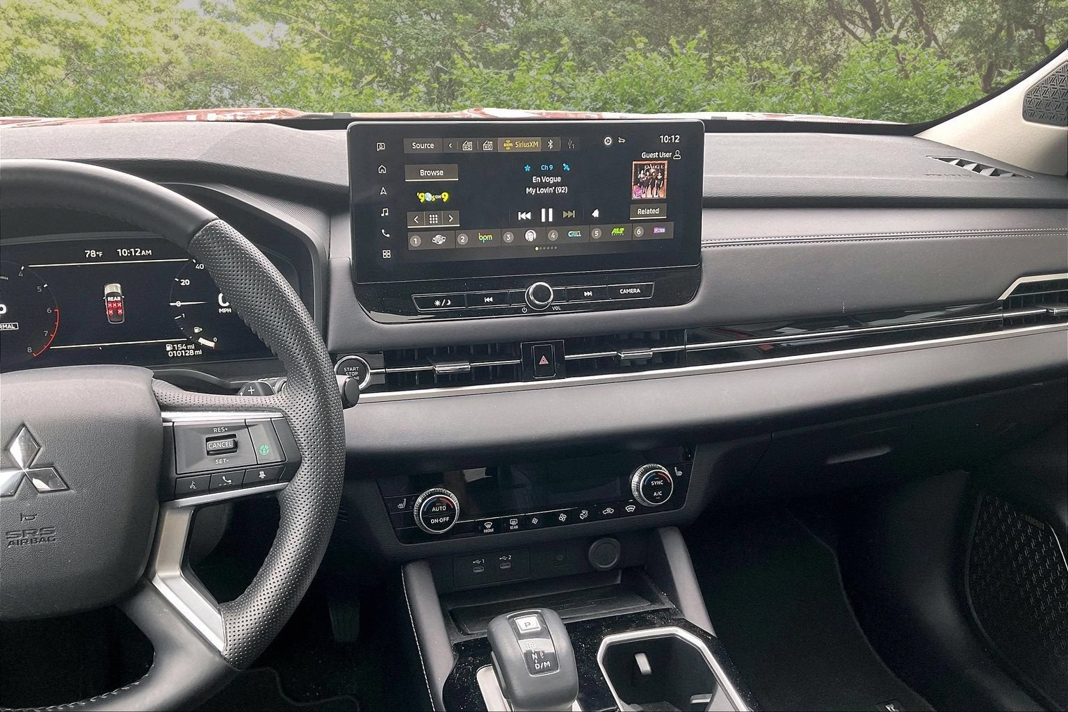 2025 Mitsubishi Outlander SE