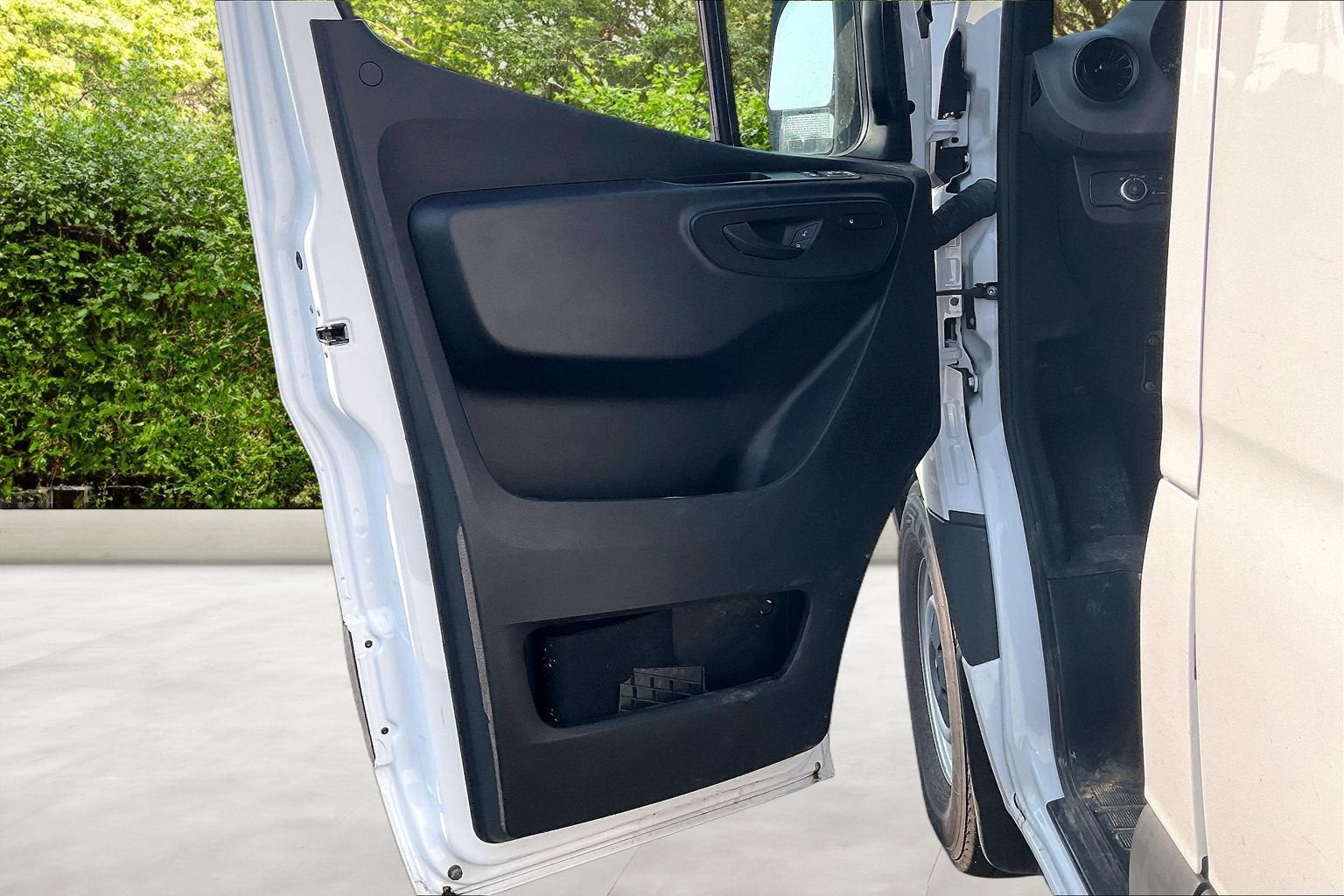 2025 Mercedes-Benz Sprinter Cargo Van High Roof