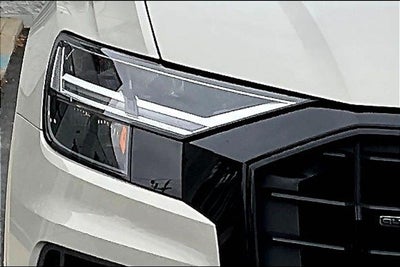 2021 Audi Q8 Premium