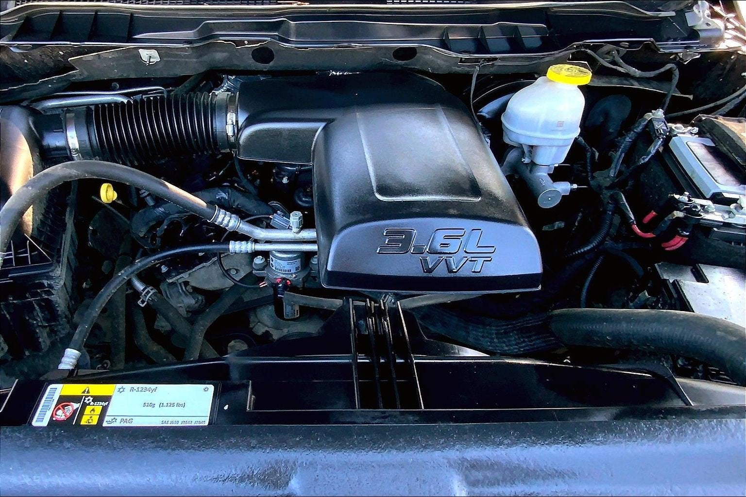 2024 RAM 1500 Classic SLT