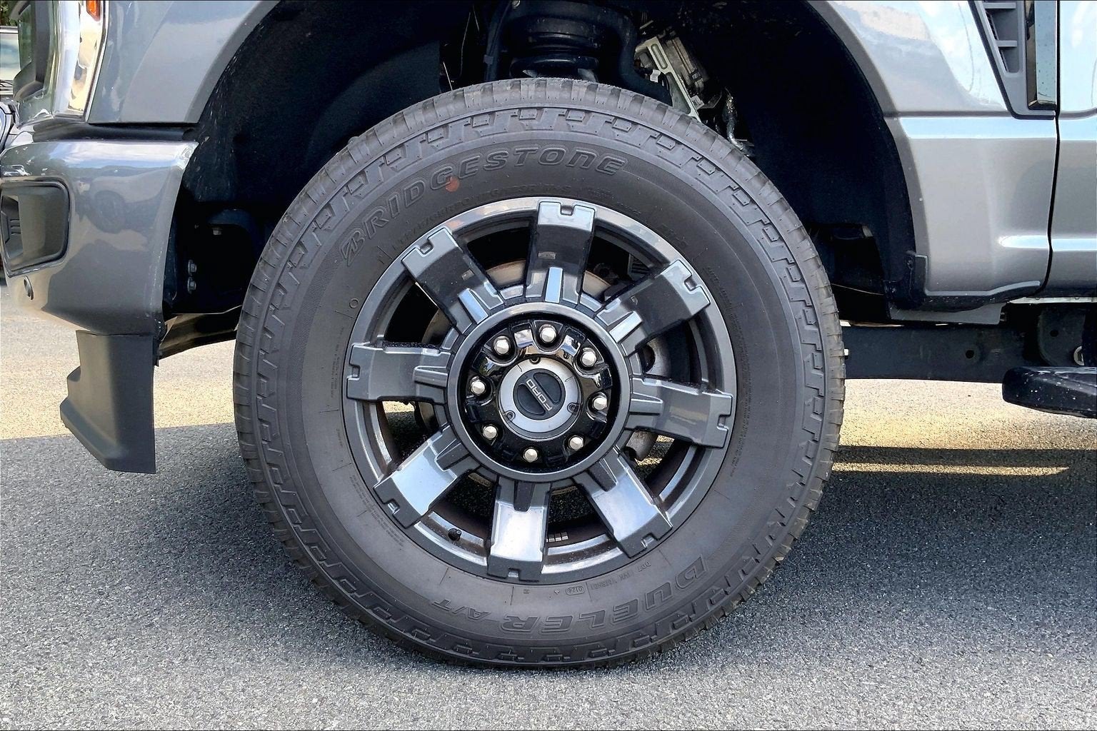 2024 Ford Super Duty F-350 SRW LARIAT