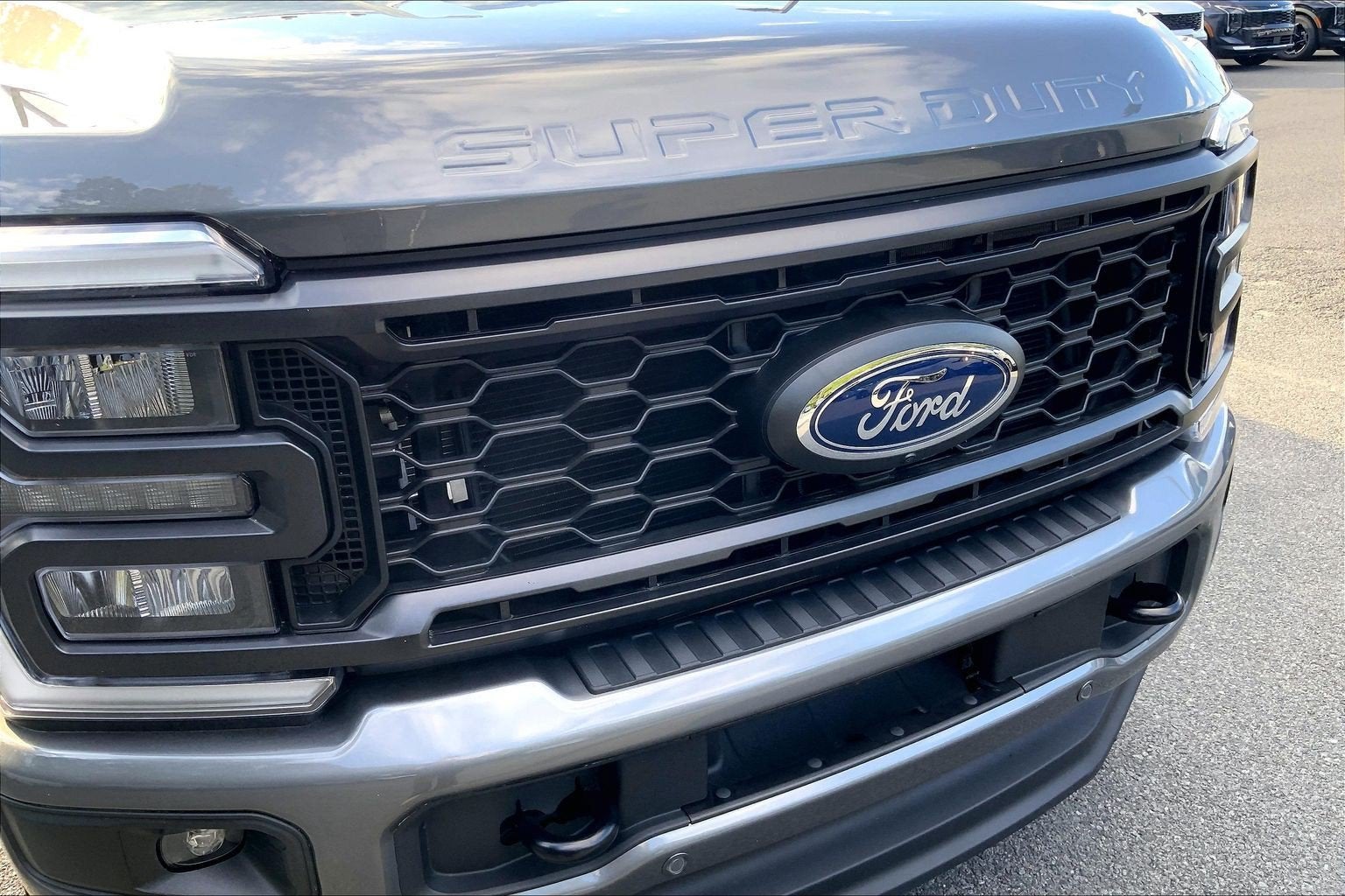 2024 Ford Super Duty F-350 SRW LARIAT