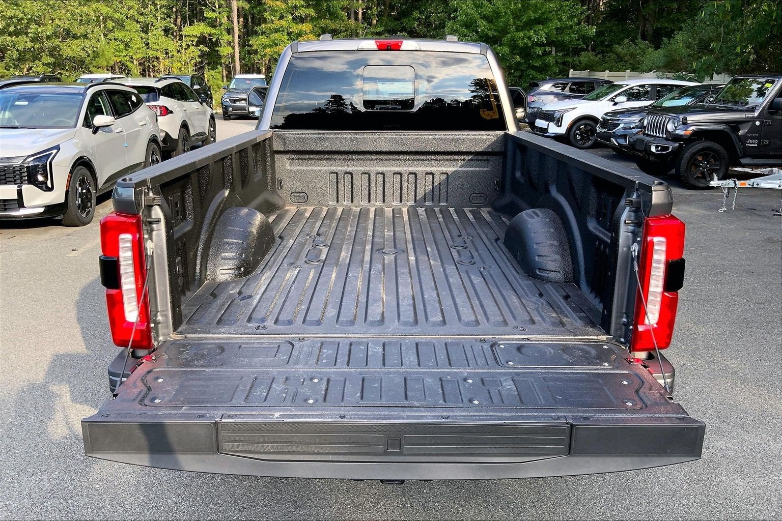 2024 Ford Super Duty F-350 SRW LARIAT