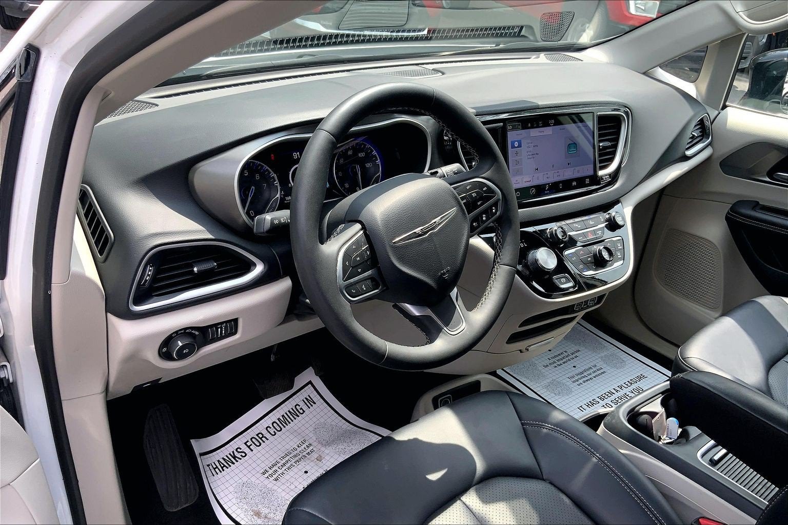 2024 Chrysler Pacifica Touring L