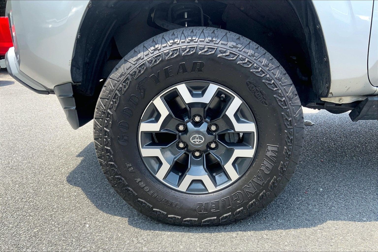 2018 Toyota Tacoma SR