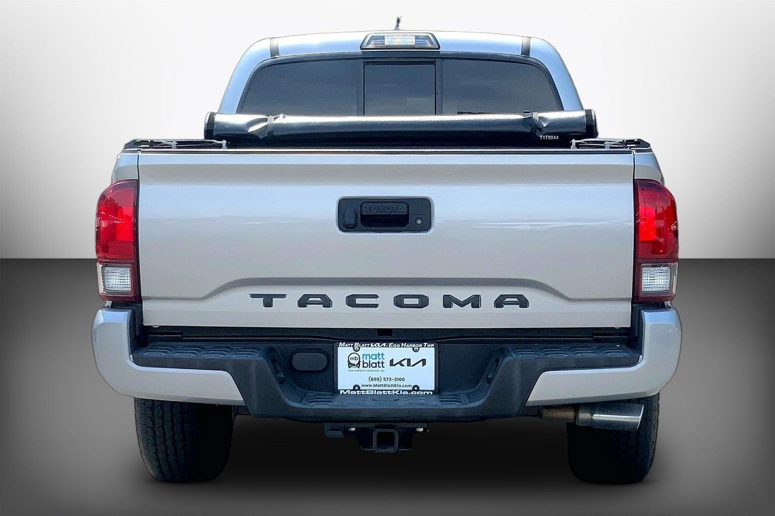 2018 Toyota Tacoma SR