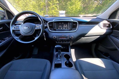 2020 Kia Sorento LX