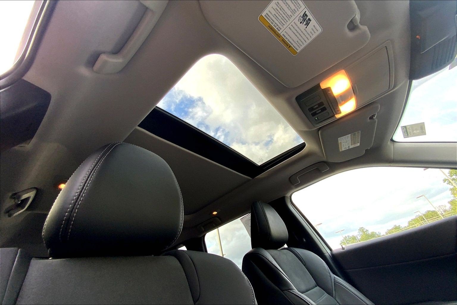 2025 Mitsubishi Outlander Plug-In Hybrid SE PHEV