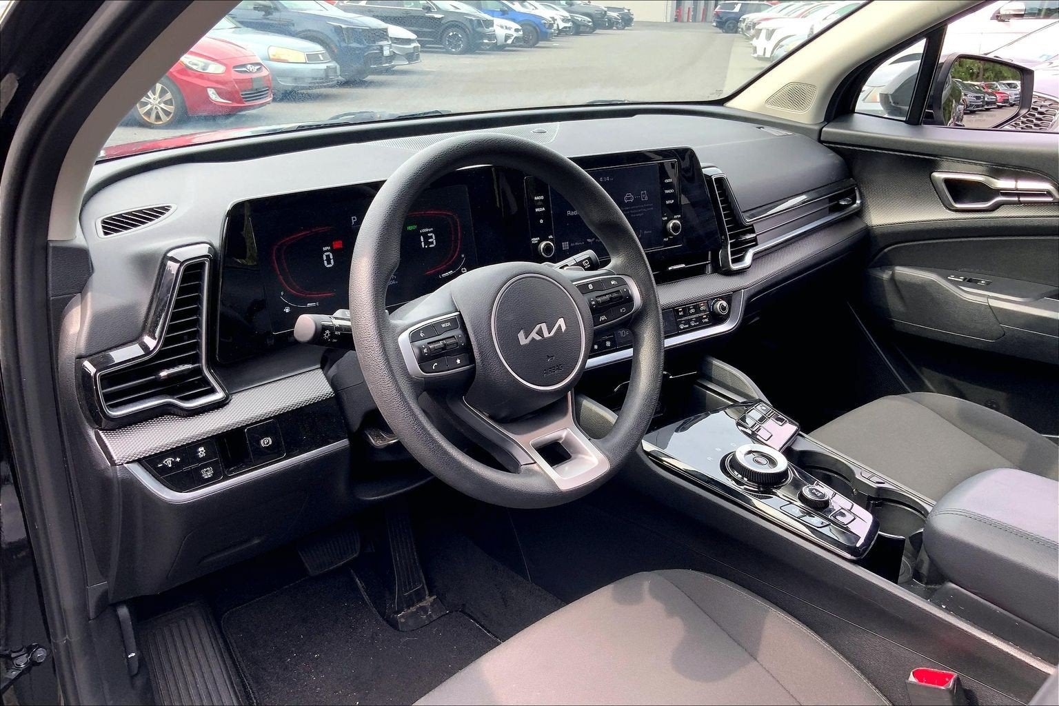 2023 Kia Sportage Hybrid LX