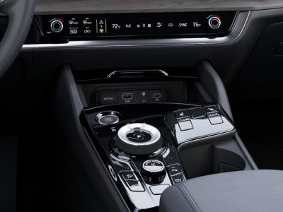 2023 Kia Sportage Plug-In Hybrid X-Line