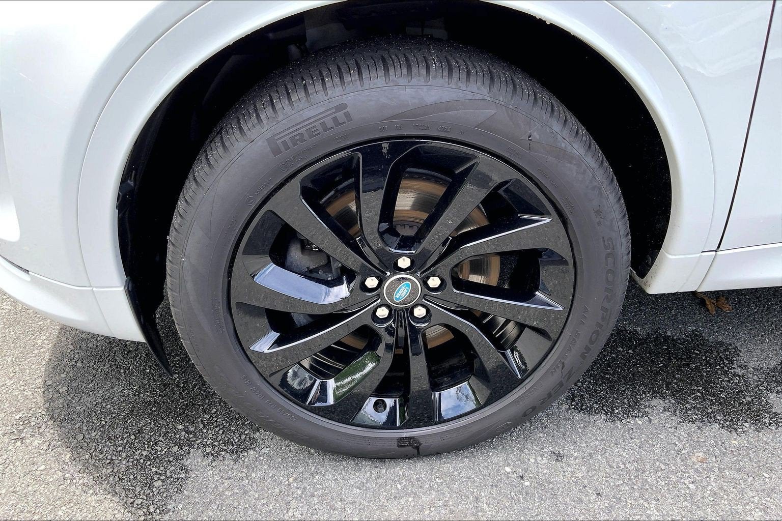 2023 Land Rover Discovery Sport SE R-Dynamic