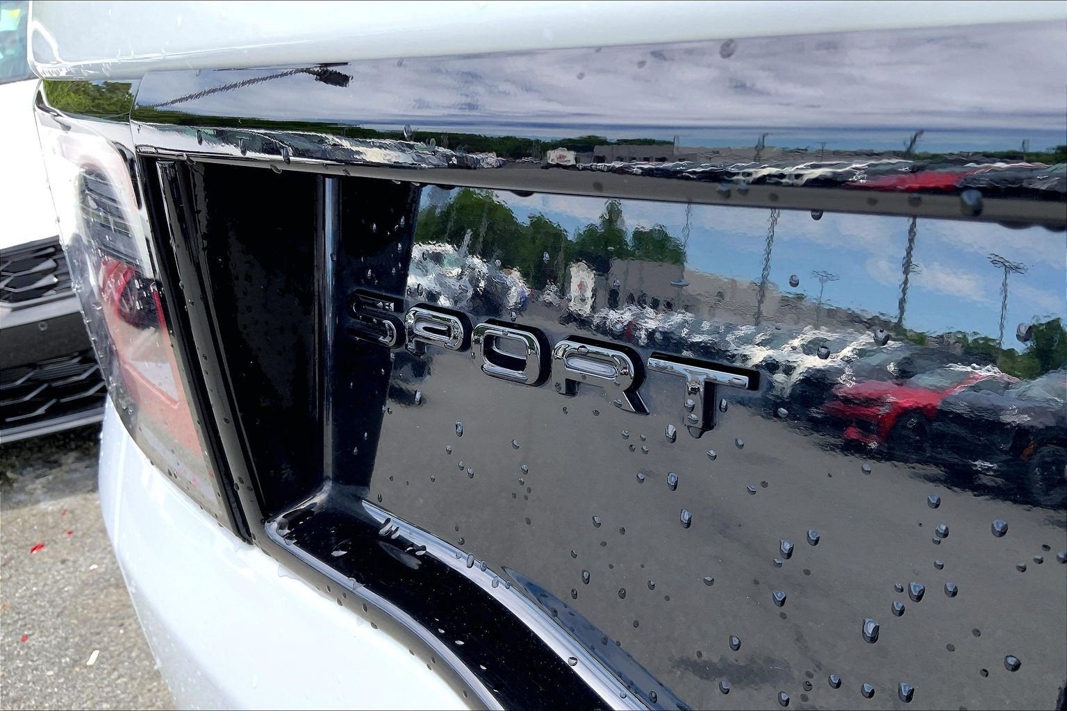 2023 Land Rover Discovery Sport SE R-Dynamic