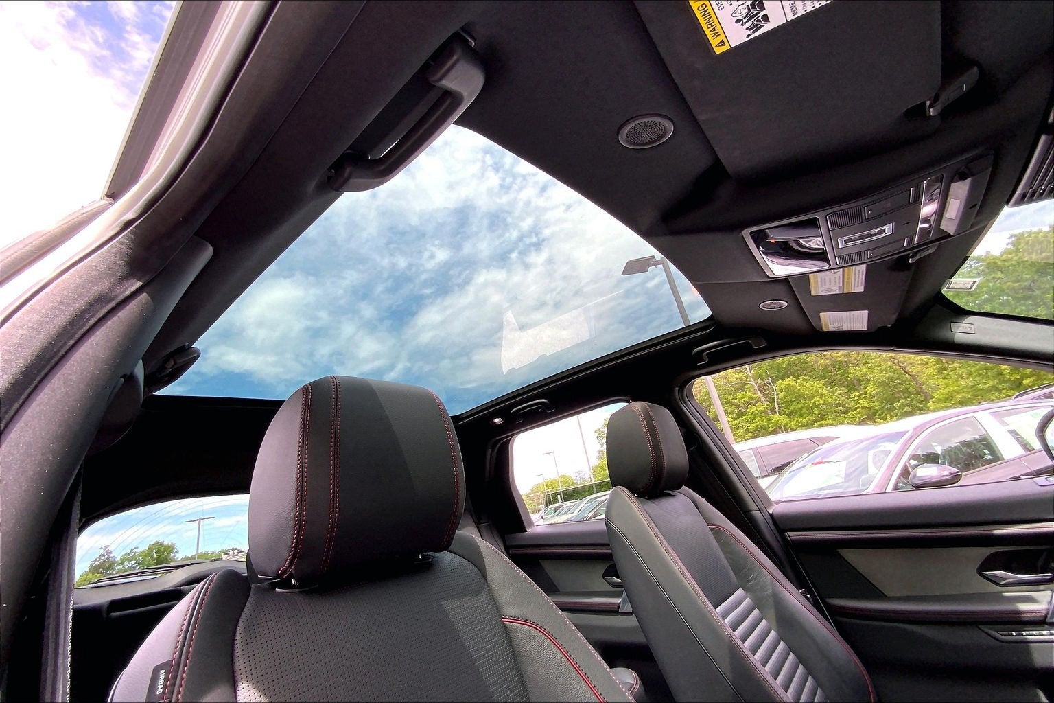 2023 Land Rover Discovery Sport SE R-Dynamic